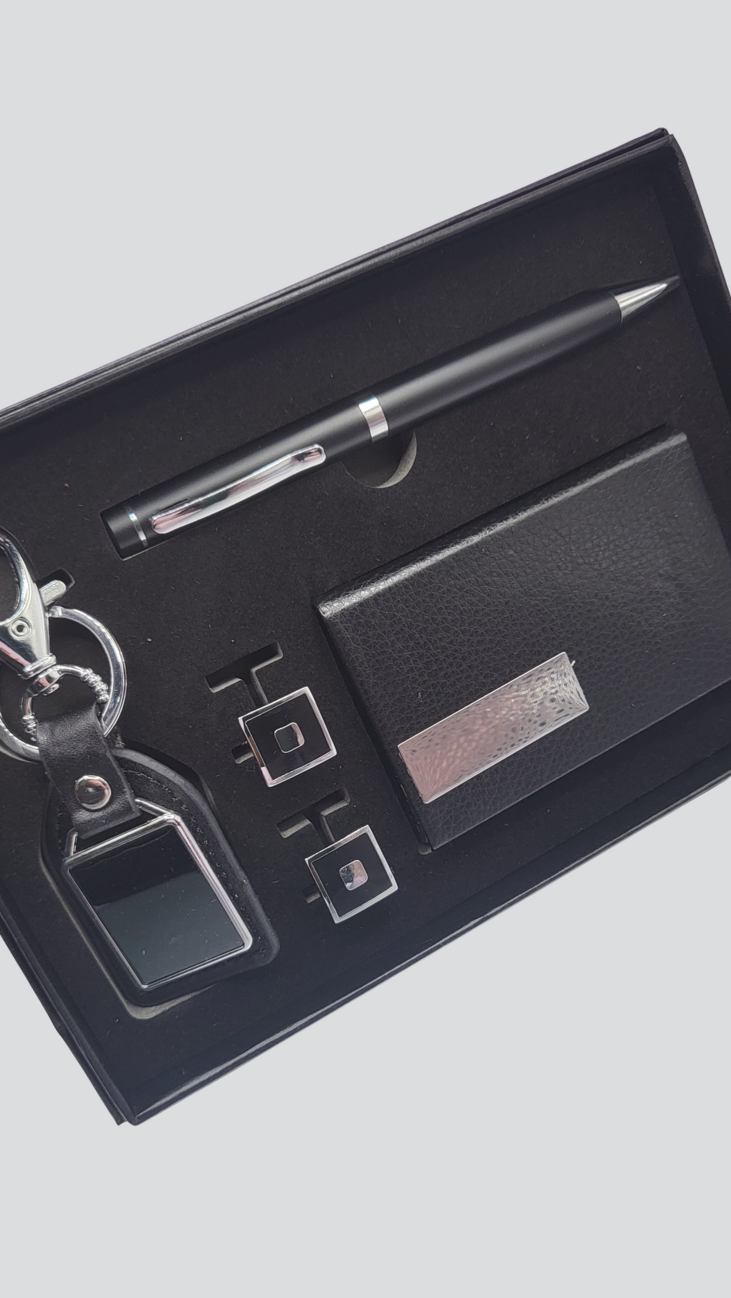 Men’s Premium Gift Set – Wallet, Pen, Keyring & Cufflinks