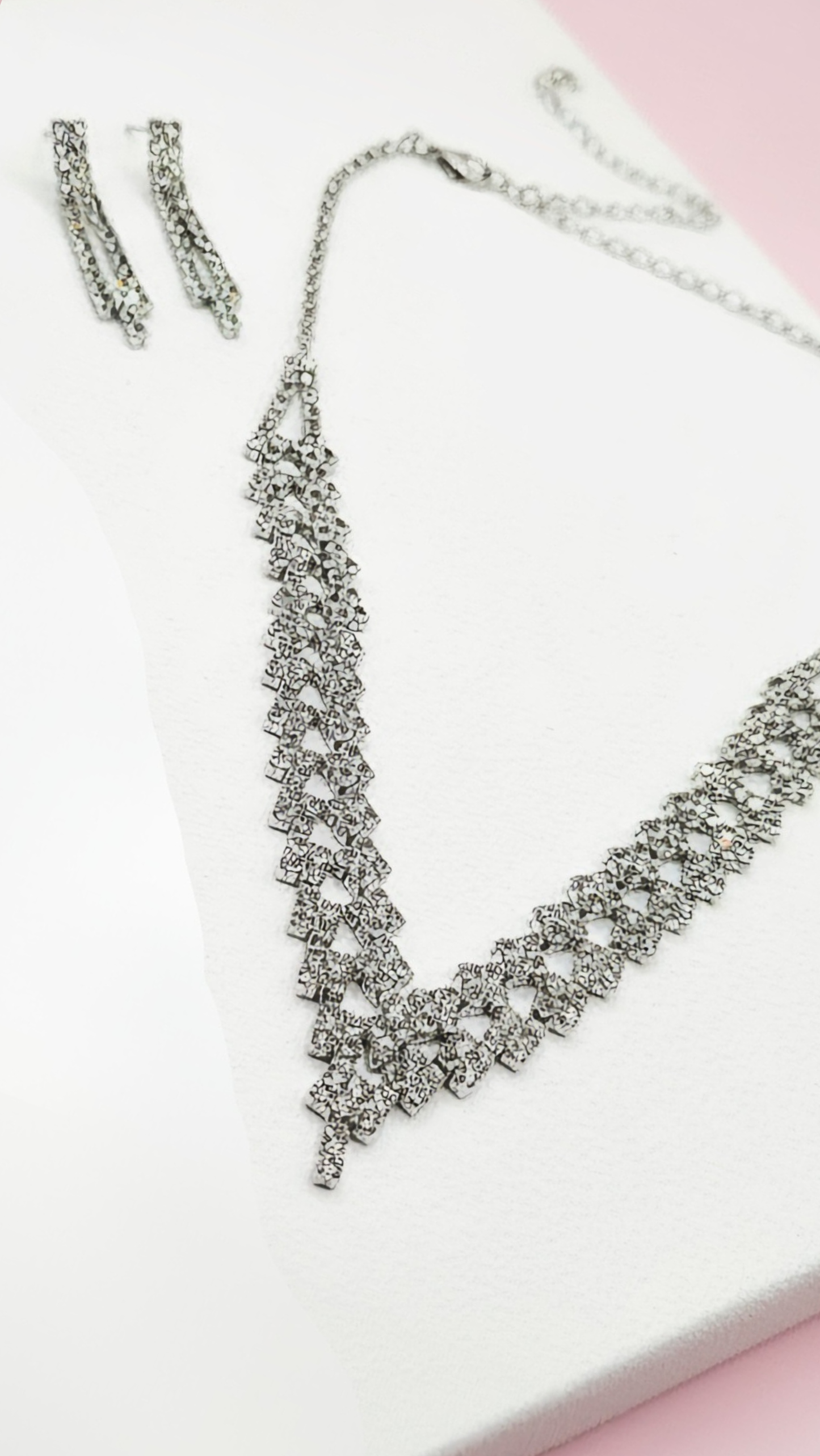 V Shaped Crystal Necklace Set