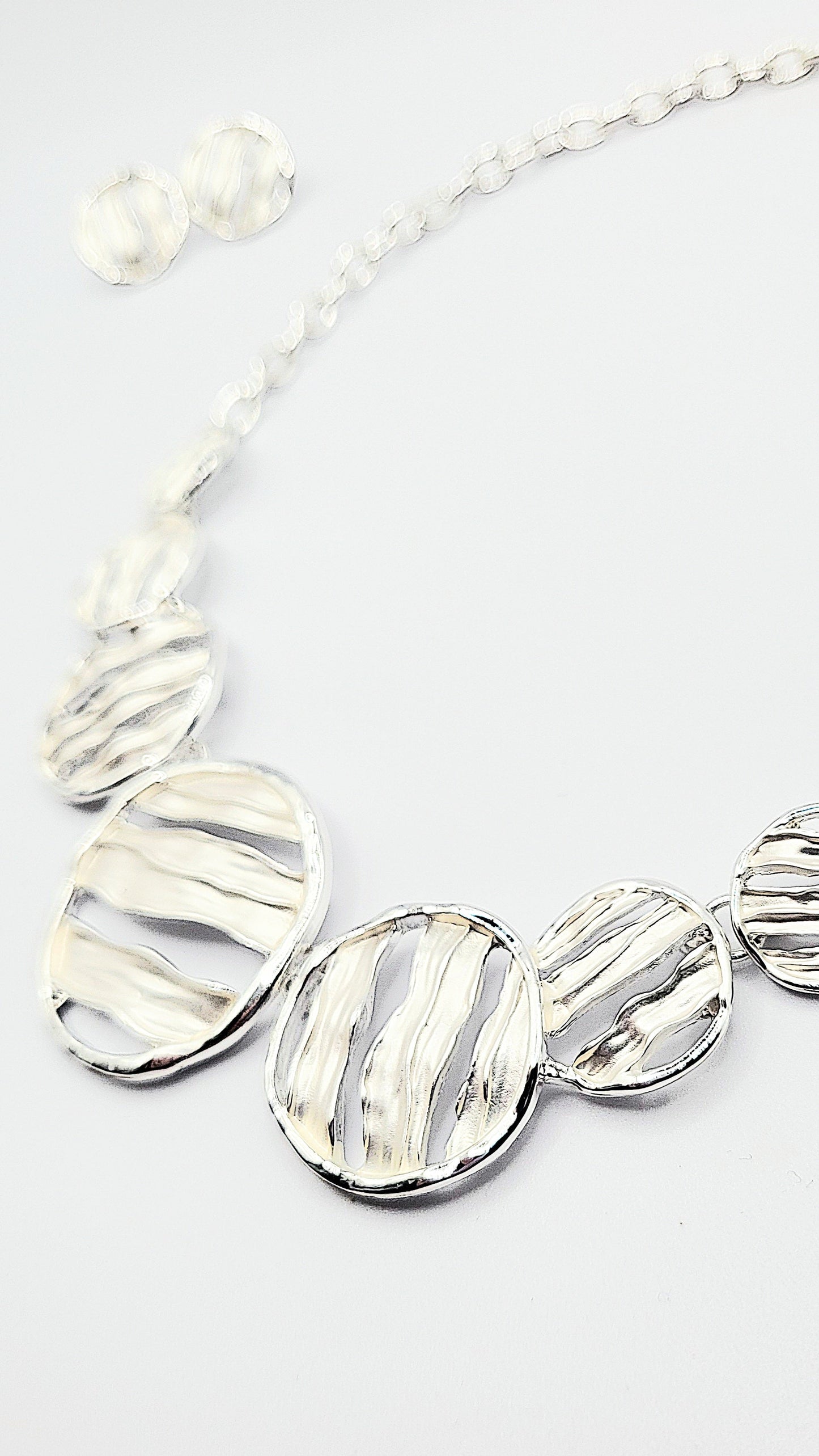 Abstract Circle Necklace & Earrings Set