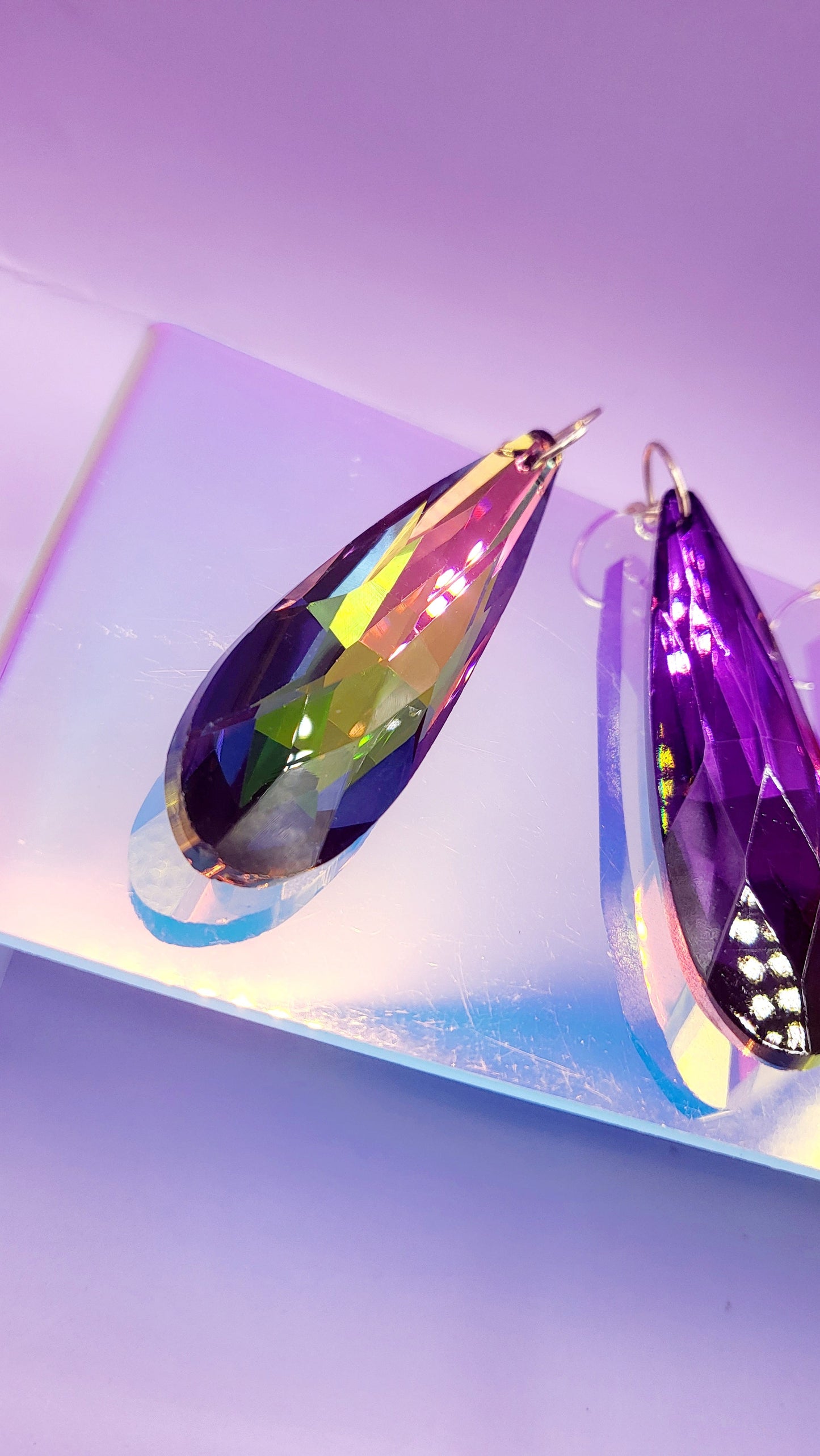 Arya Long Tear Drop Key Ring