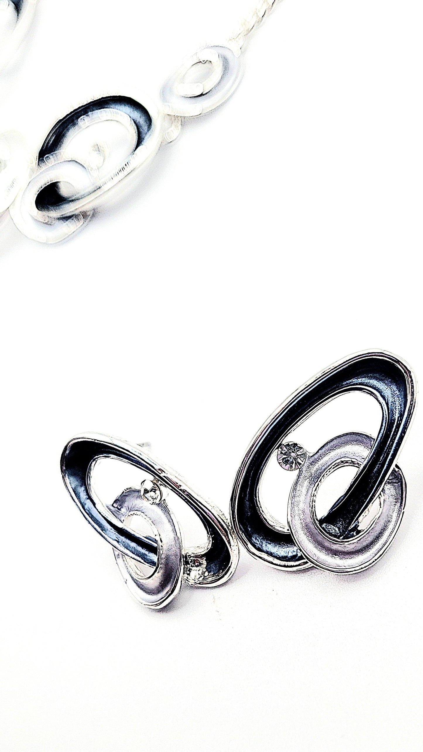 Abstract Crystal Necklace & Earrings Set