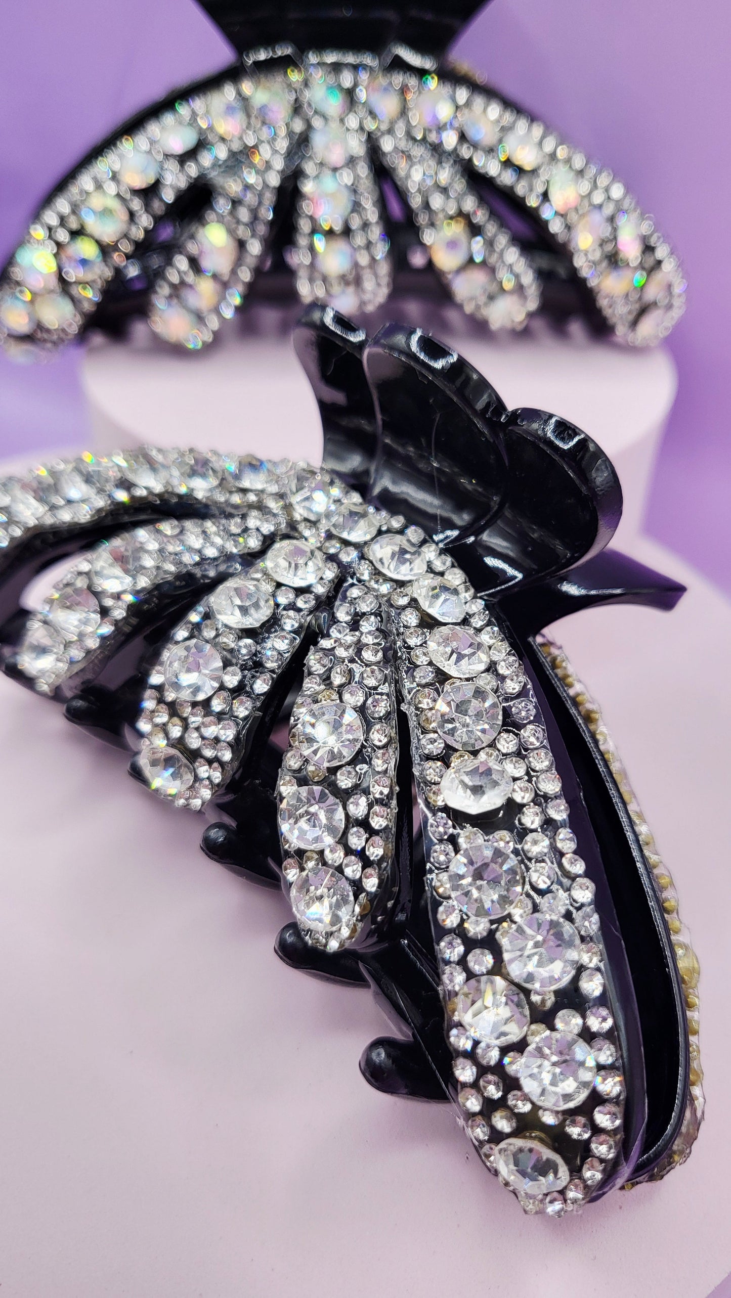 Queen Crystal Hair Clamps Pack of 12