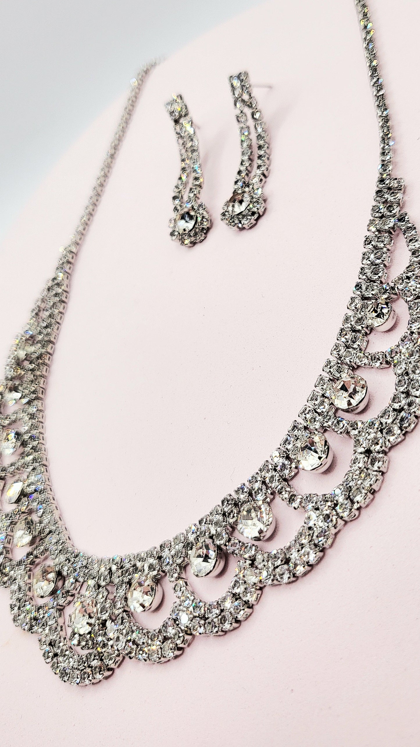 Curved Crystal Necklace Set
