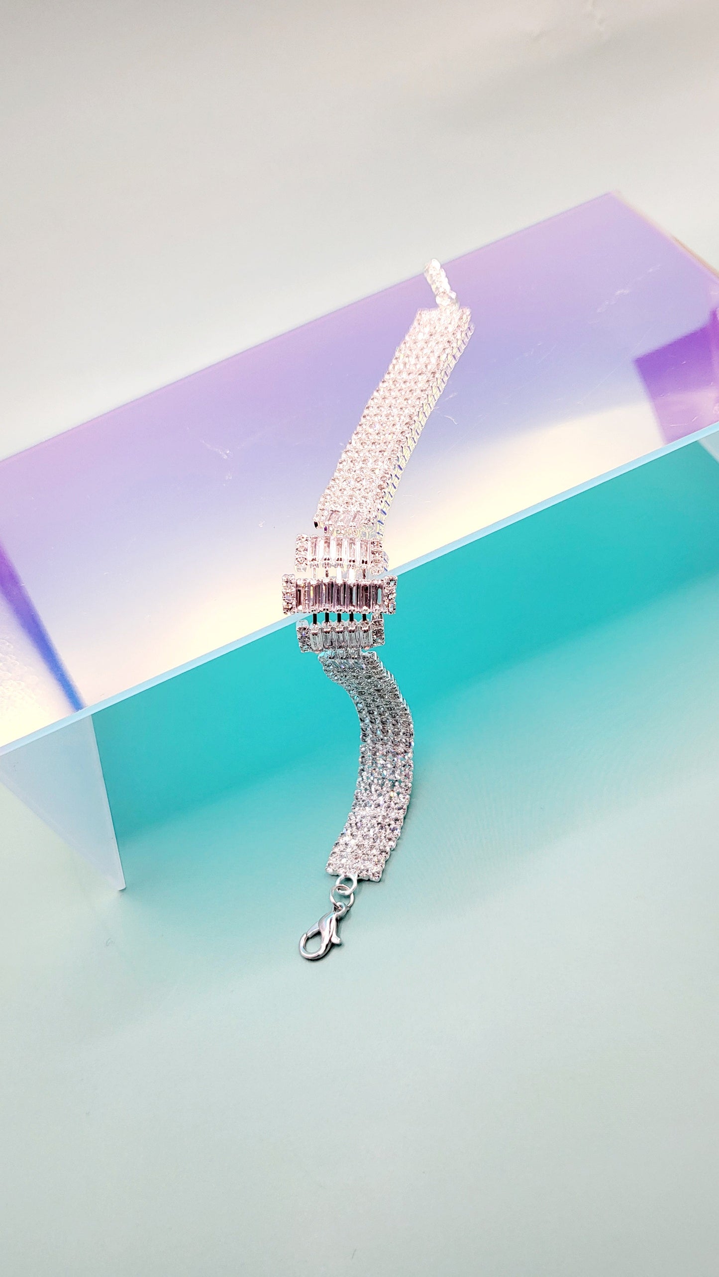 Glamour Crystal Bracelet