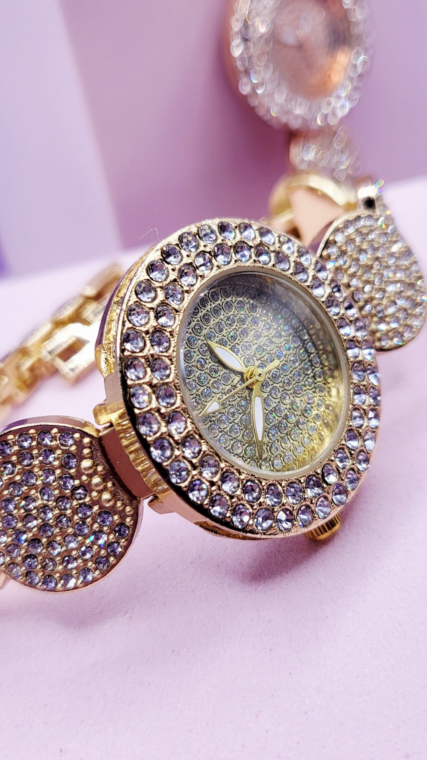 Crystal Luxe Round Link Watch