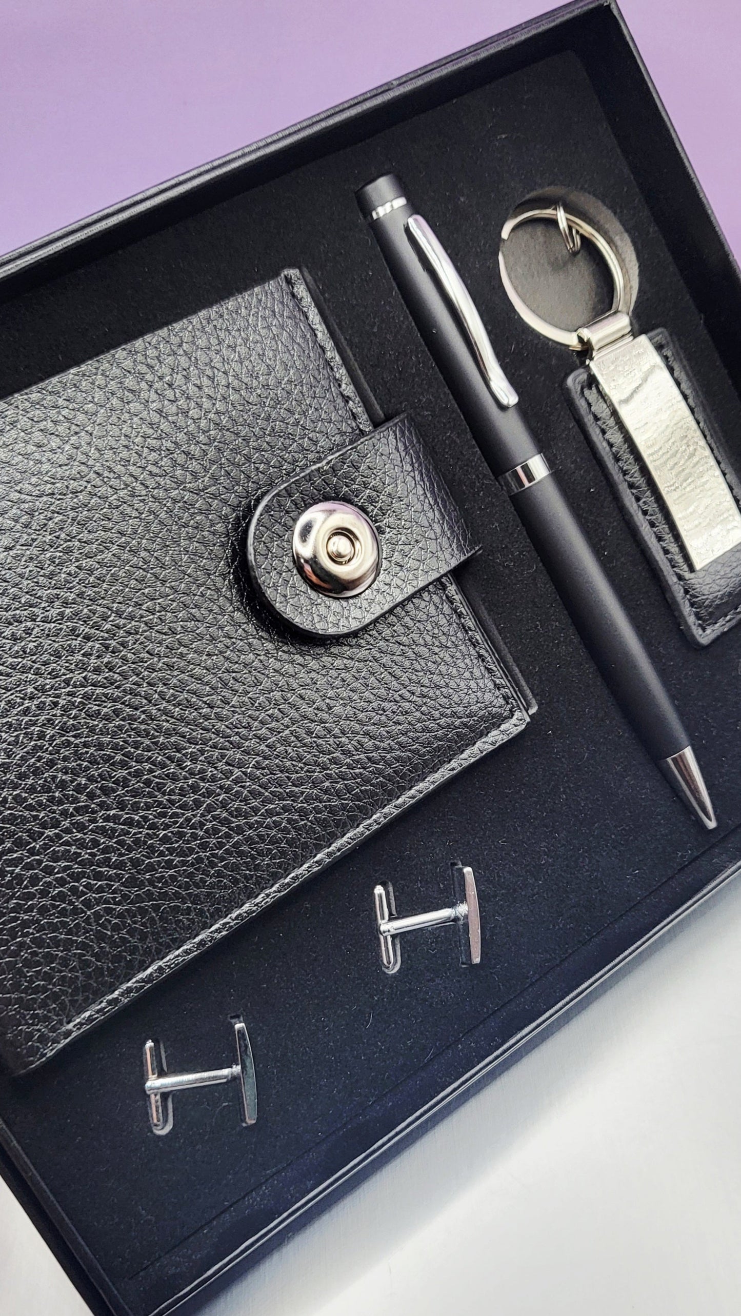 Men’s Premium Gift Set – Wallet, Pen, Keyring & Cufflinks