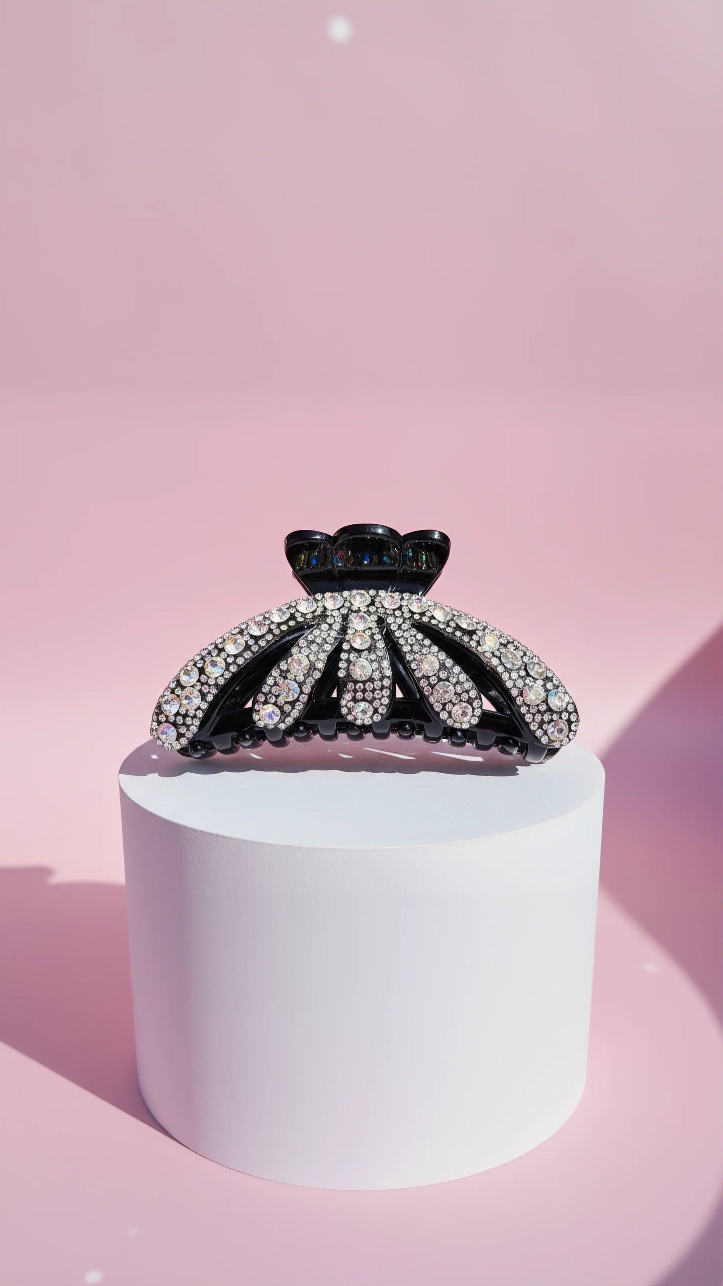 Queen Crystal Hair Clamps Pack of 12