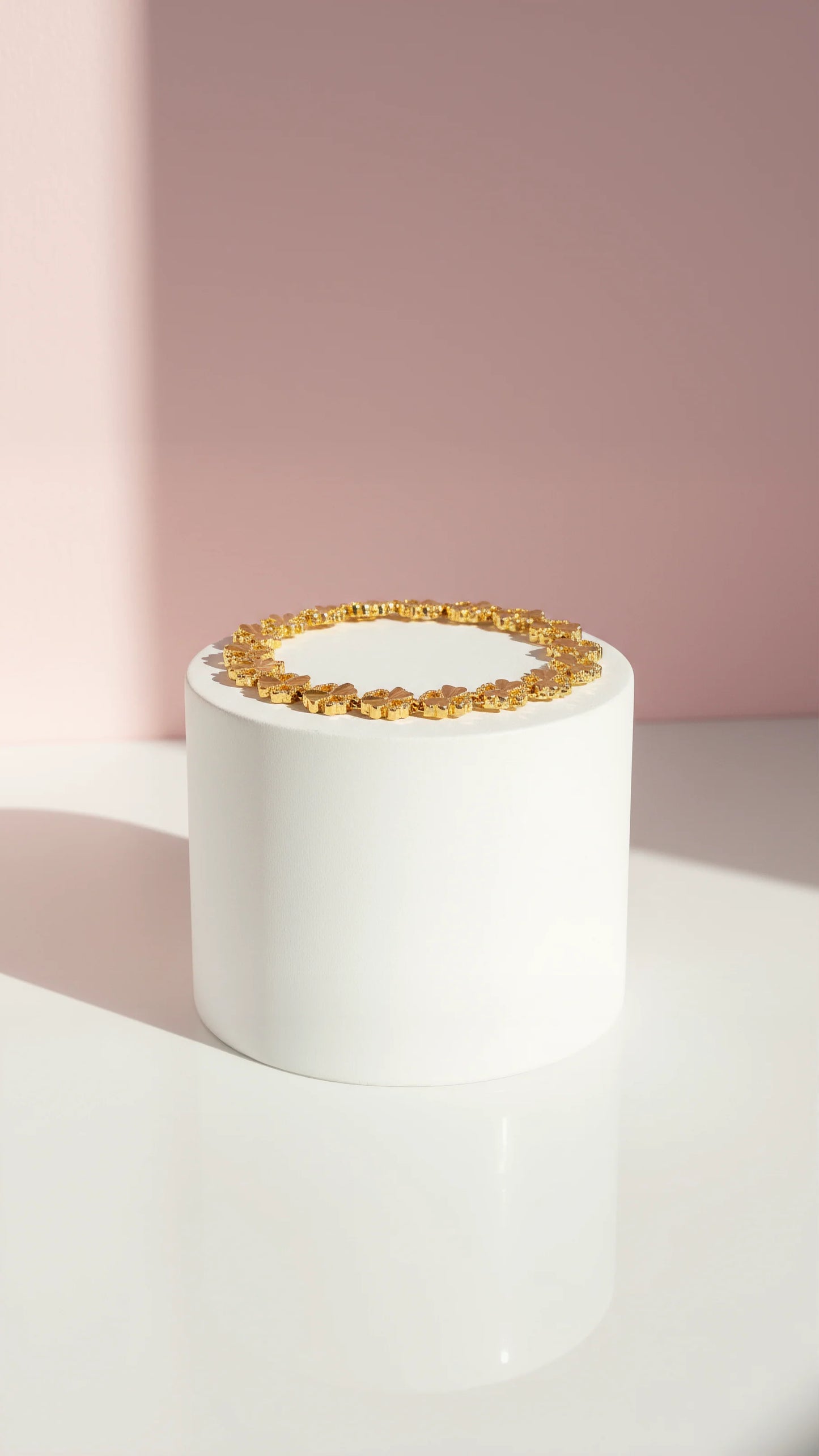 Clover Leaf Gold Link Bracelet