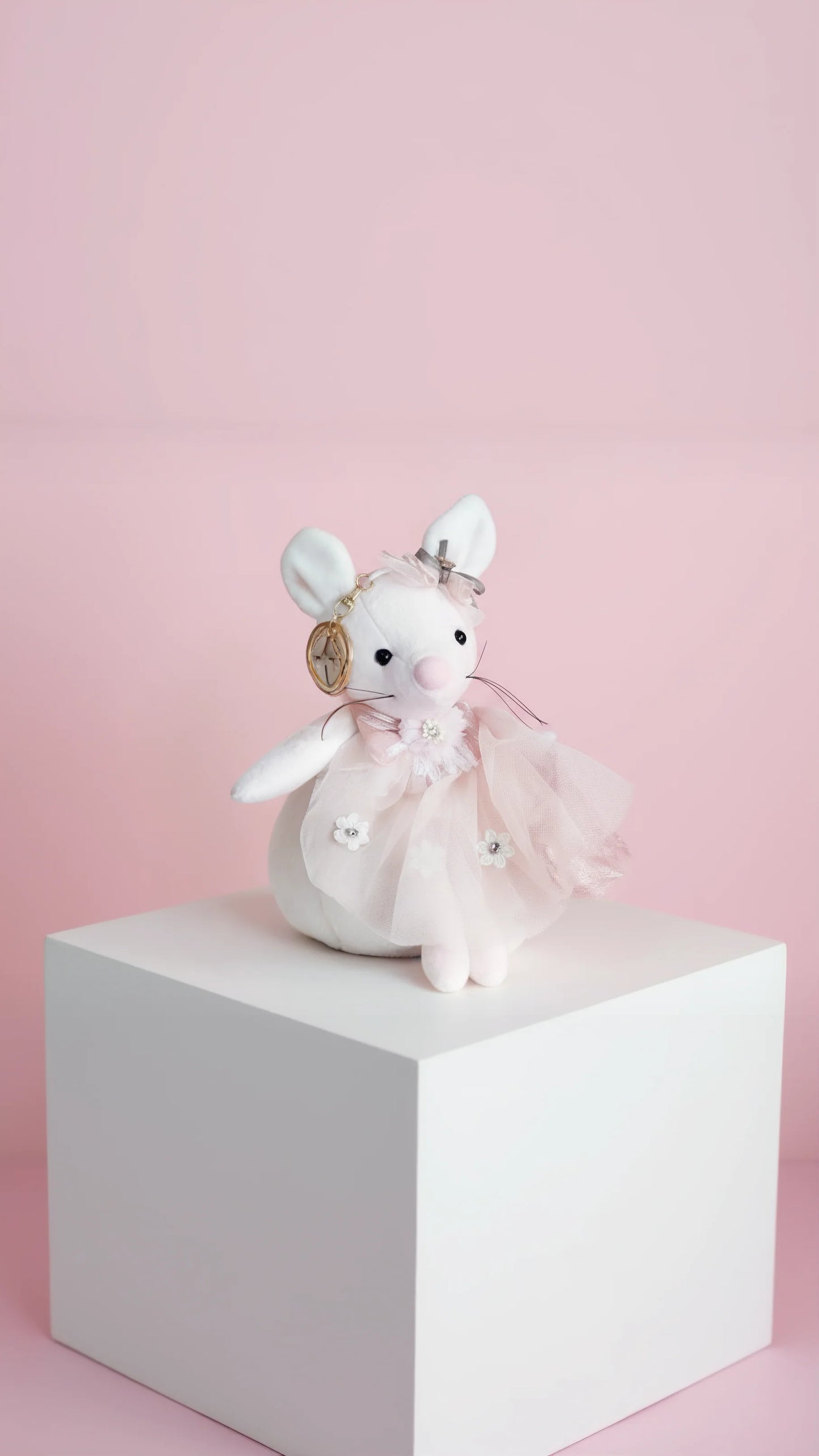 Maxi Softie Squad Miss Mouse Key Ring & Bag Charm