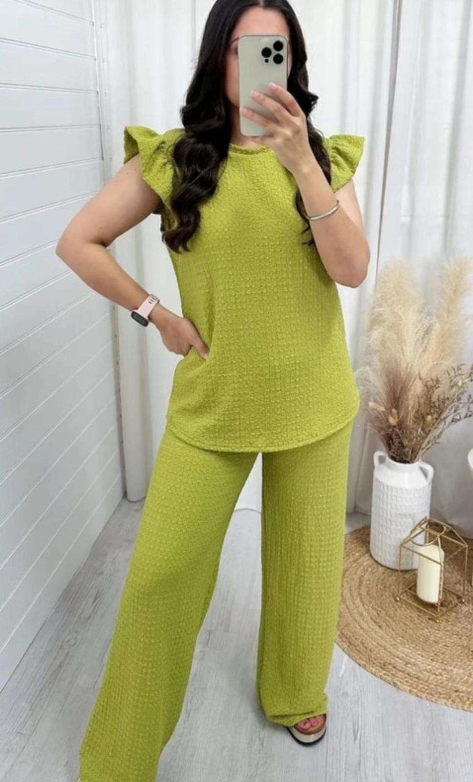 Women's Super Soft Pop Corn Material Frill Short Sleeve Top Trousers 2Pcs Co-Ord Loungewear Set
