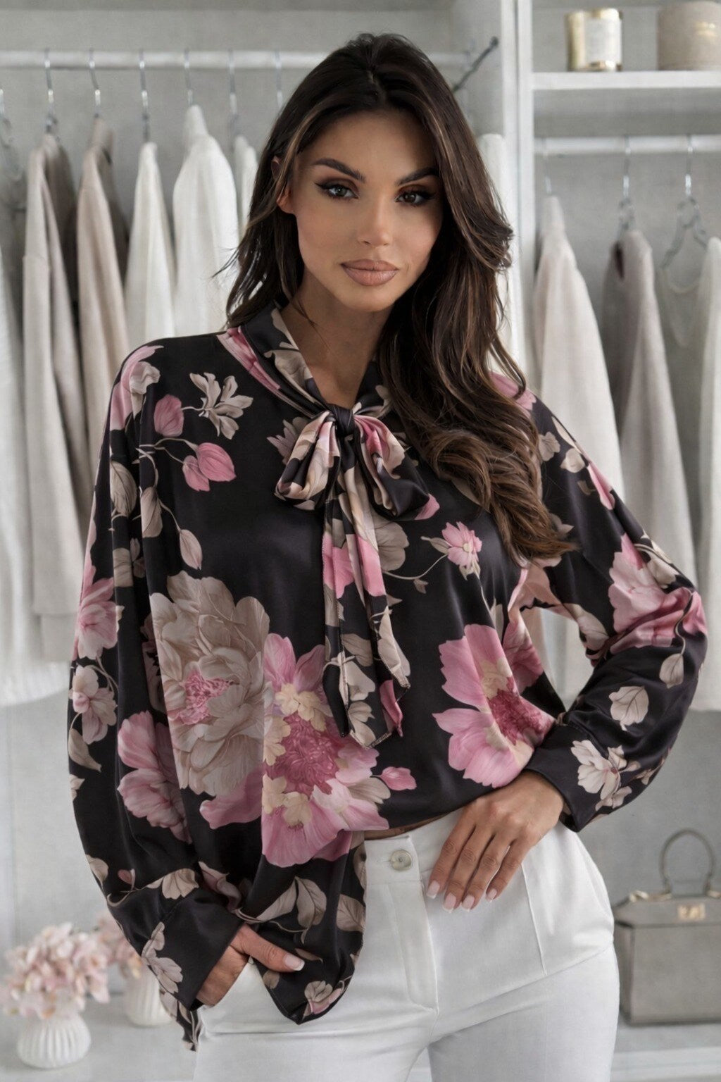 Floral print satin pussy-bow blouse
