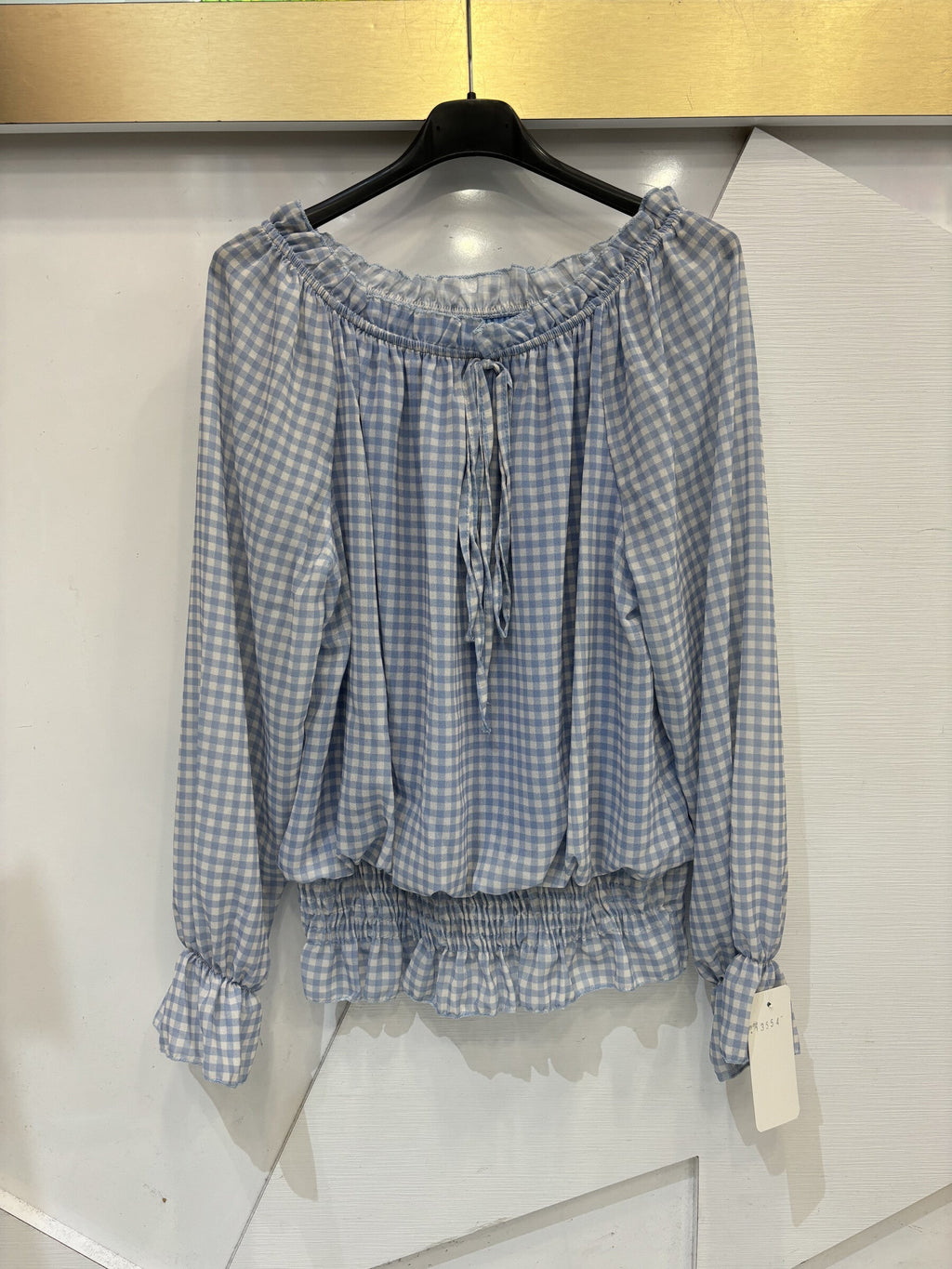 Check print off-the-shoulder blouse with viscose lining