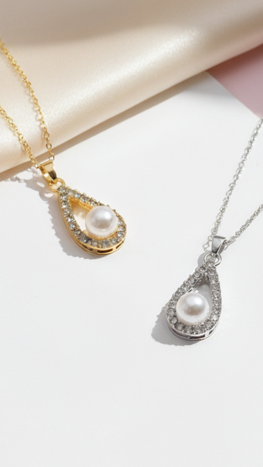 Teardrop Pearl Crystal Pendant Necklace