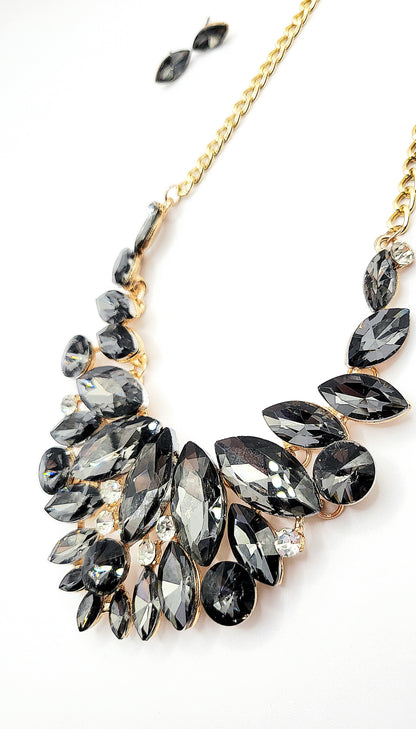 Idolize Crystal Necklace Set