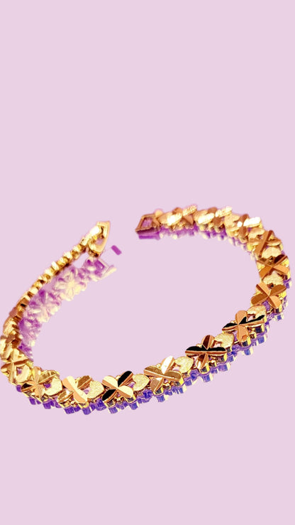 Criss Cross Shiny Gold Link Bracelet
