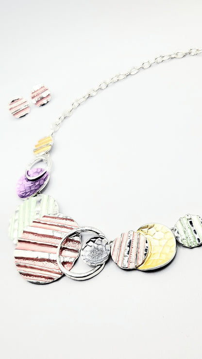 Abstract Disc Necklace & Earrings Set