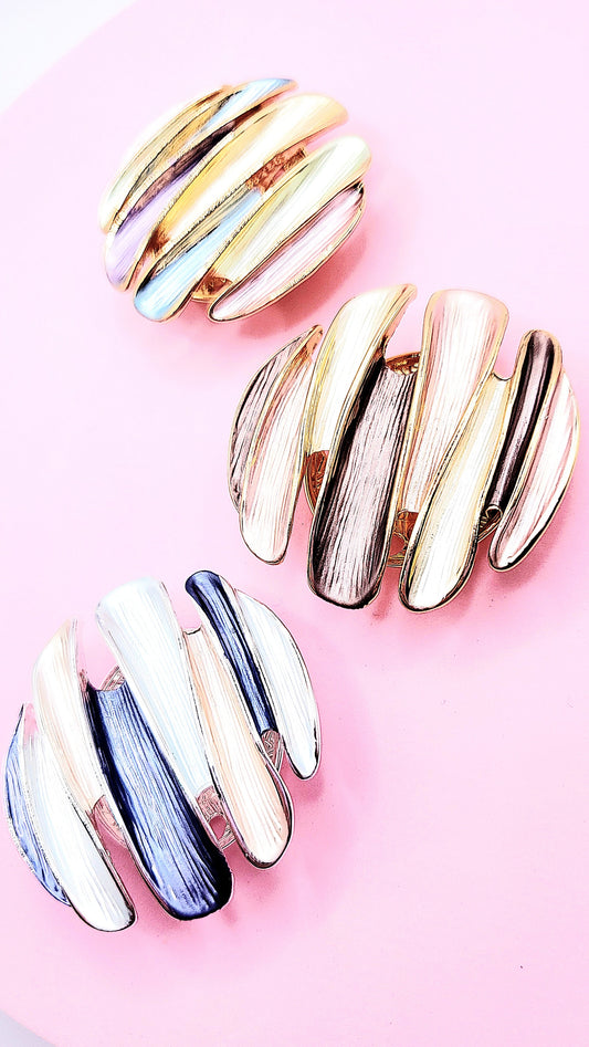 Abstract Magnetic Curved Brooch