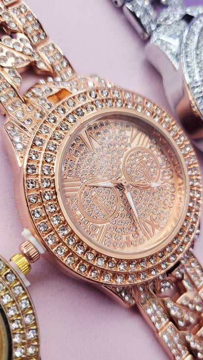 Queen Crystal Round Face Watch