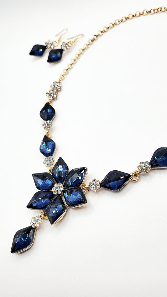Flower Crystal Necklace Set