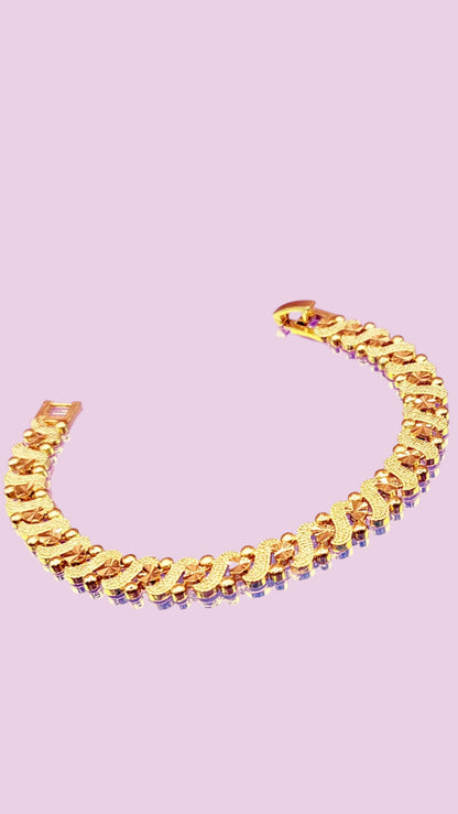 Element Shiny Gold Link Bracelet