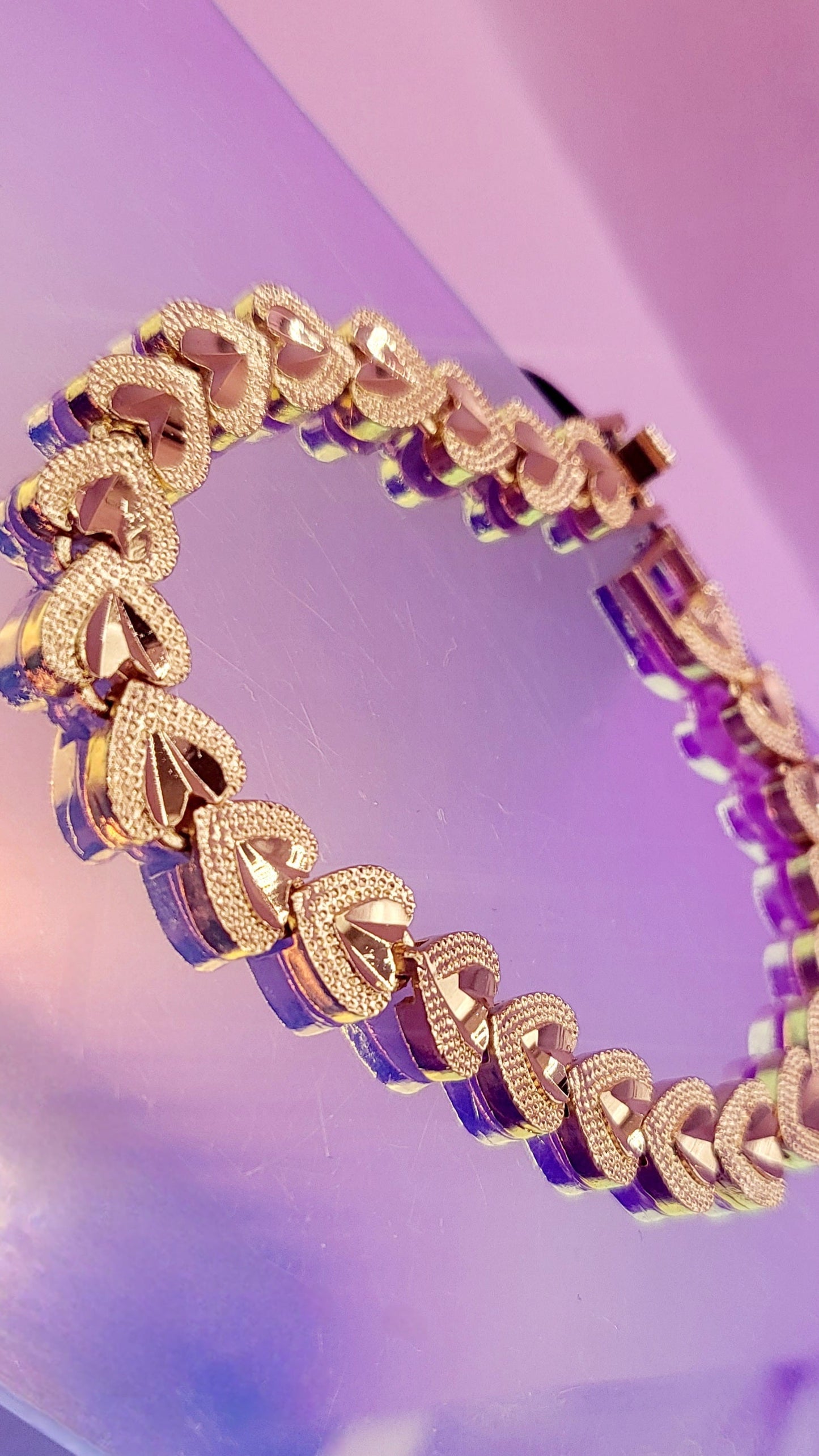 Heart Shiny Gold Link Bracelet