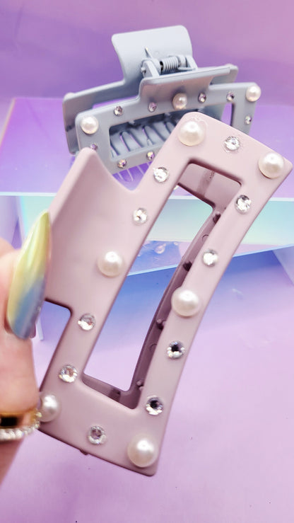 Pearl Essence Square Hair Clamps Pack of 12