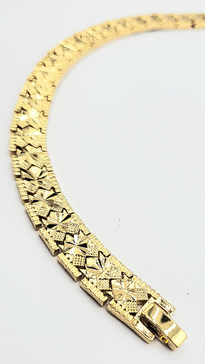 Elements Baroque Shiny Gold Link Bracelet