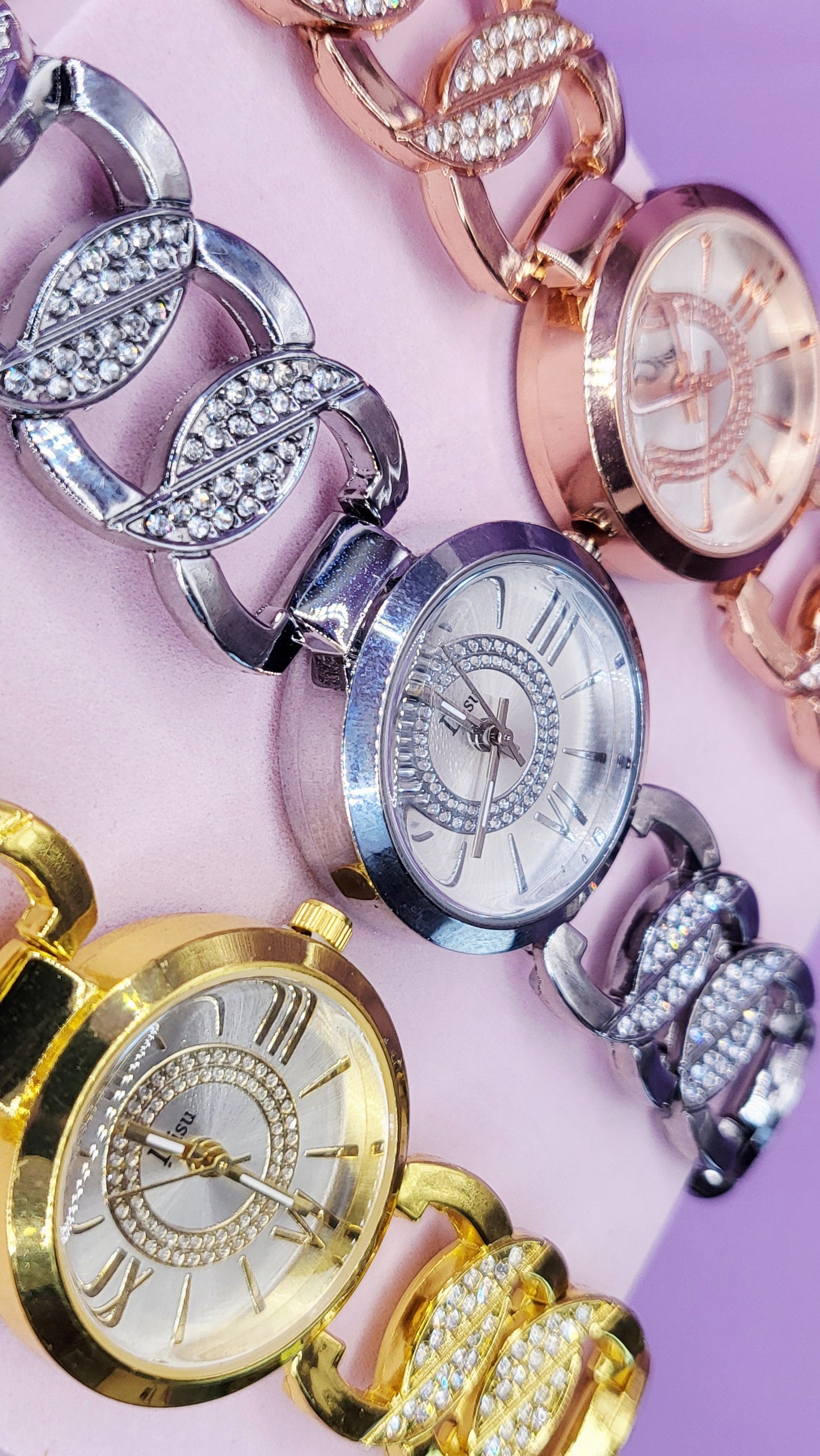 Iced Out Luxe Round Link Watch