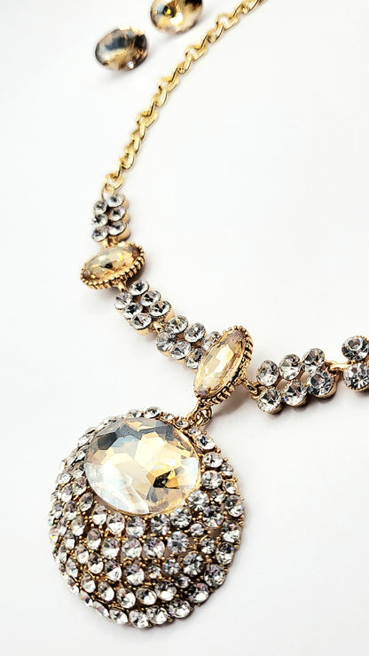 Oval Jewelled Crystal Necklace Set