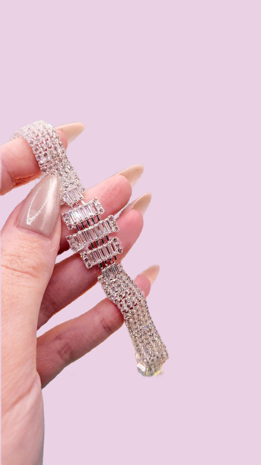 Glamour Crystal Bracelet